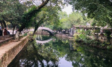 长三角港口群集装箱年吞吐量破亿标准箱